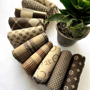 کالکشن شال قهوه ای موهر