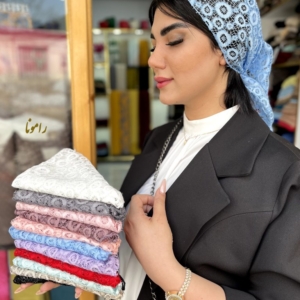 کالکشن مینی اسکارف دانتل سه گوش