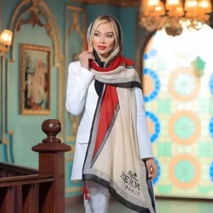 شال نخ پنبه هرمس قرمز کر مشکی Hermès