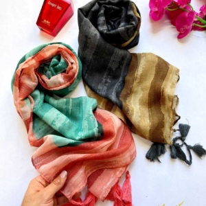 کالکشن شال نخی طرحدار وارداتی