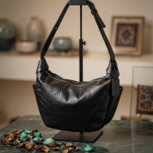 کیف متوسط چرم زنانه مشکی وارداتی کد261
